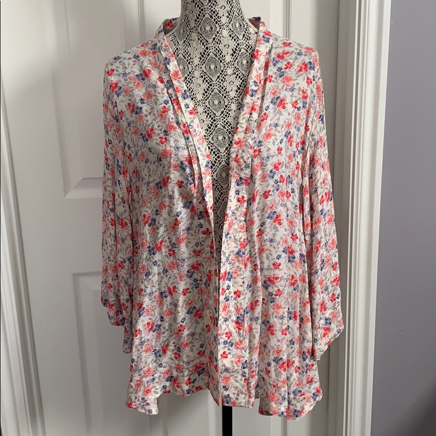 Lc Lauren Conrad Americana Blooms Kimono